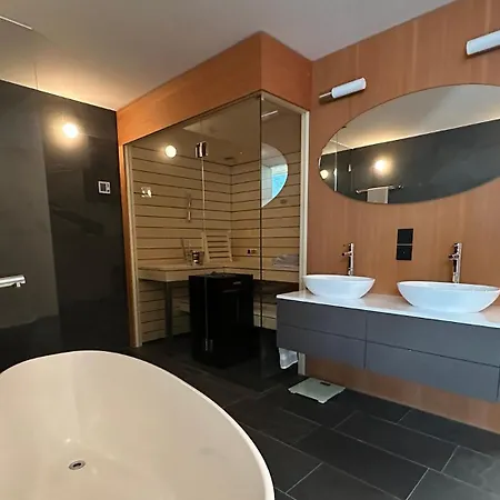5br Chalet Above The Centre Of Fee Villa Saas-Fee